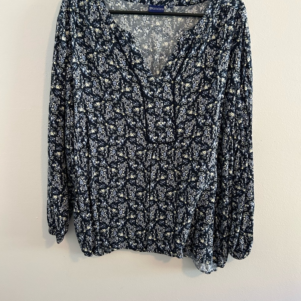 Northcrest Black and White Long Sleeve Blouse with Bib Collar